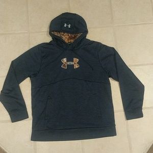 Men's Under Armour hoodie M